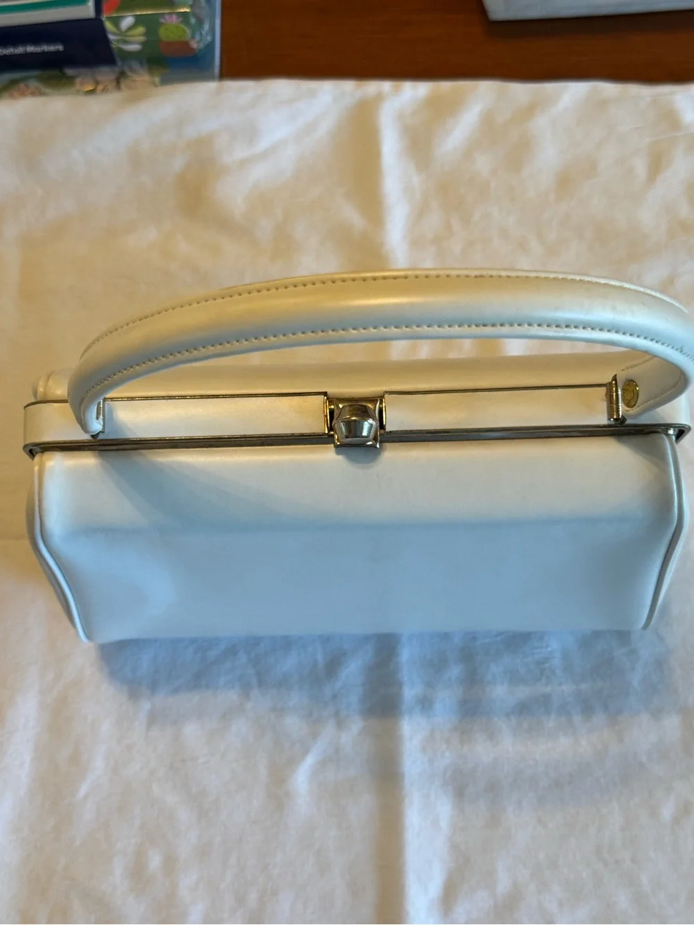 Vintage White Leather Top-Handle Women’s Bag